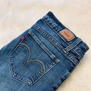 LEVI’S| 524 SuperLow Skinny Jeans 8M